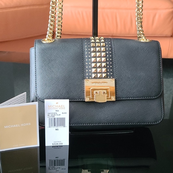 michael kors tina medium shoulder bag
